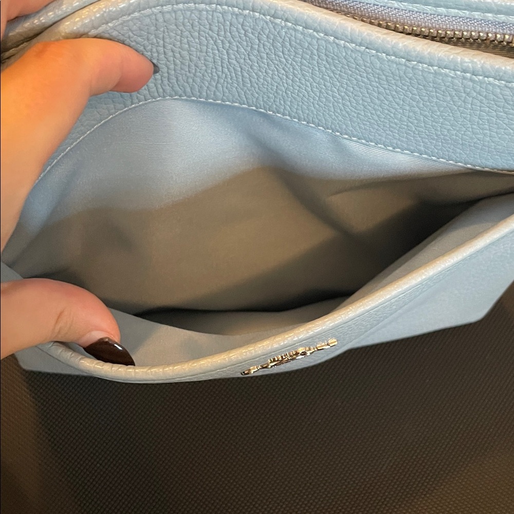 NWT Coach Pale Blue Crossbody Bag - Picture 3 of 3